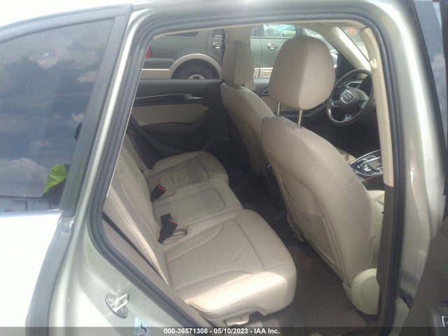 WA1LFAFP1EA028889 Audi Q5 Premium Plus