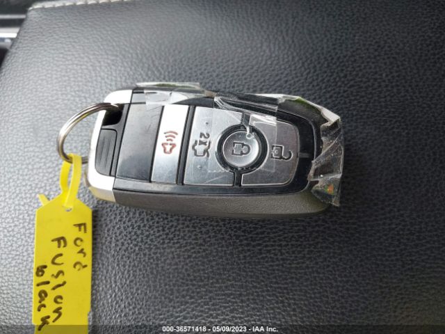 3FA6P0H74HR215468 Ford FUSION SE