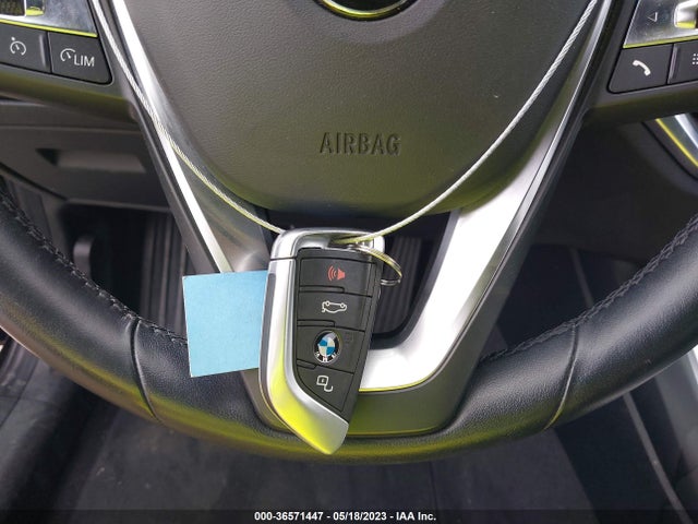 BMW 3 Series 330i 2019 аукцион фото