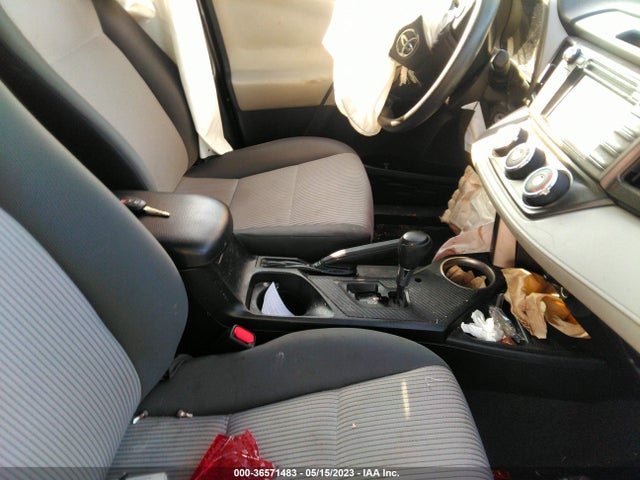 2015 TOYOTA RAV4 LE VIN: 2T3ZFREV3FW132544