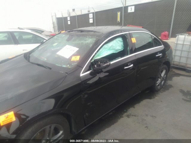 W1K3G4EB4LW043743 Mercedes-Benz A-class A 220