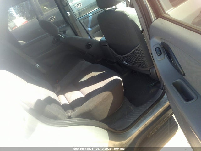 2002 FORD ESCAPE XLT VIN: 1FMYU03112KC41127