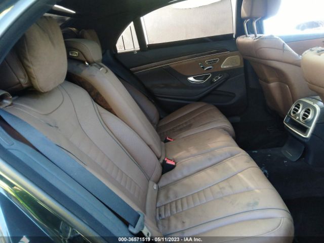 WDDUG8GBXKA423111 Mercedes-Benz S-class S 560