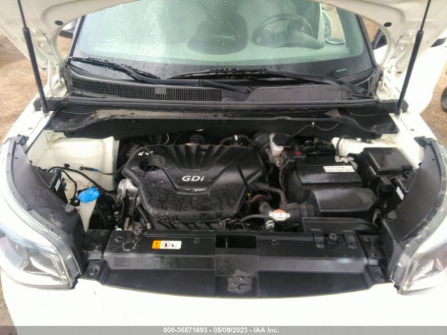 KNDJN2A27G7271057 KIA Soul Base