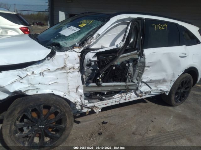 5XYRKDLF8NG112409 KIA SORENTO SX