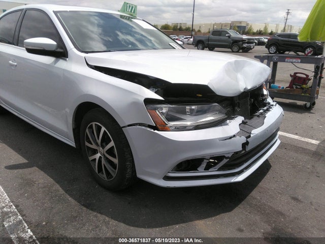 3VWDB7AJ7HM358990 Volkswagen Jetta 1.4t Se