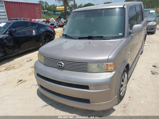 2005 SCION XB VIN: JTLKT324550201096