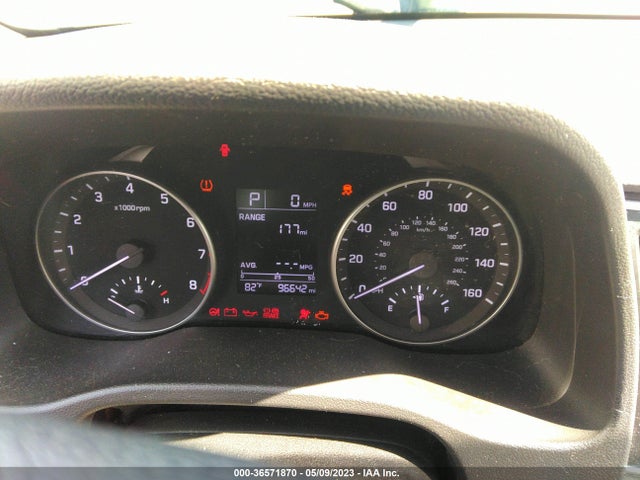 Hyundai ELANTRA SE 2017 KMHD74LFXHU092545 Image 9