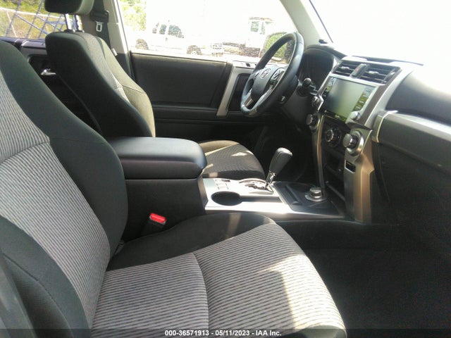 Toyota 4RUNNER SR5 2022 JTEMU5JRXN6024838 Image 7