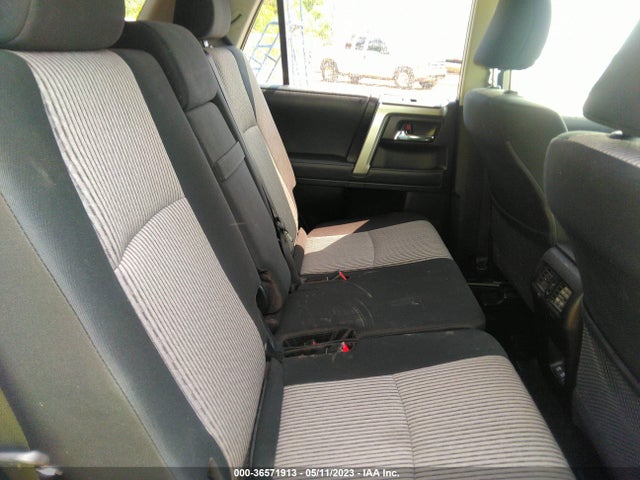 Toyota 4RUNNER SR5 2022 JTEMU5JRXN6024838 Image 10