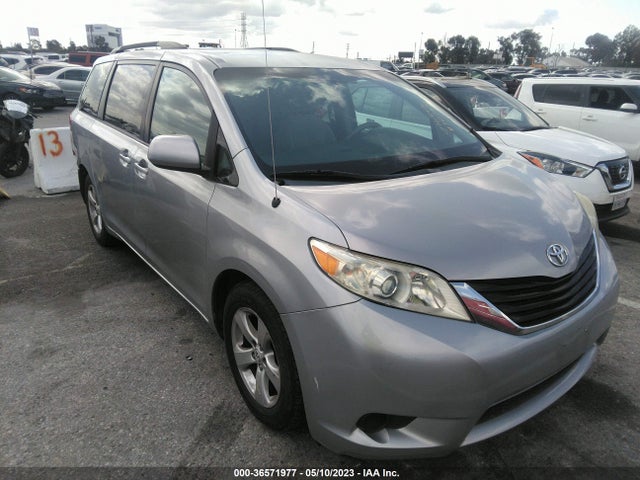 2012 TOYOTA SIENNA LE VIN: 5TDKK3DC3CS278417