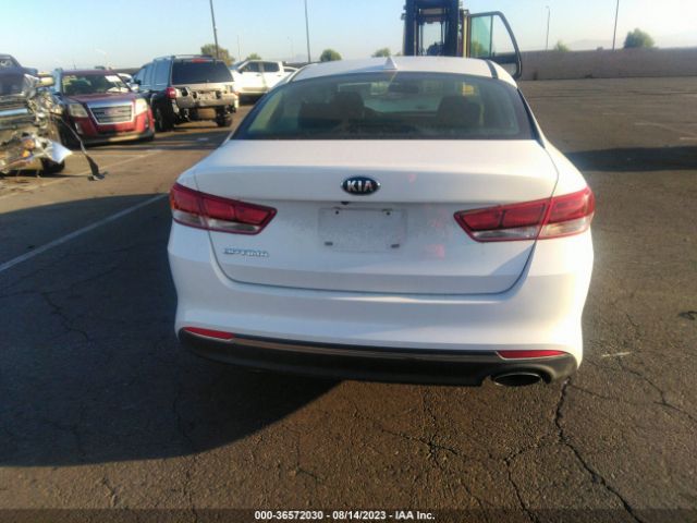 5XXGT4L33GG002126 KIA Optima Lx