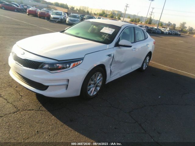 5XXGT4L33GG002126 KIA Optima Lx