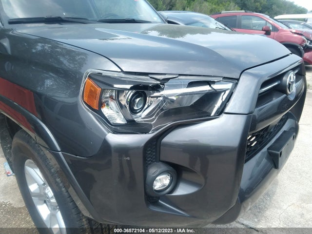 Toyota 4RUNNER SR5 2021 JTEEU5JR9M5241001 Image 8