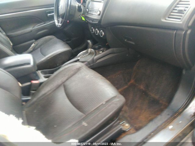JA4AP3AU0HZ027106 Mitsubishi Outlander Sport 2.0