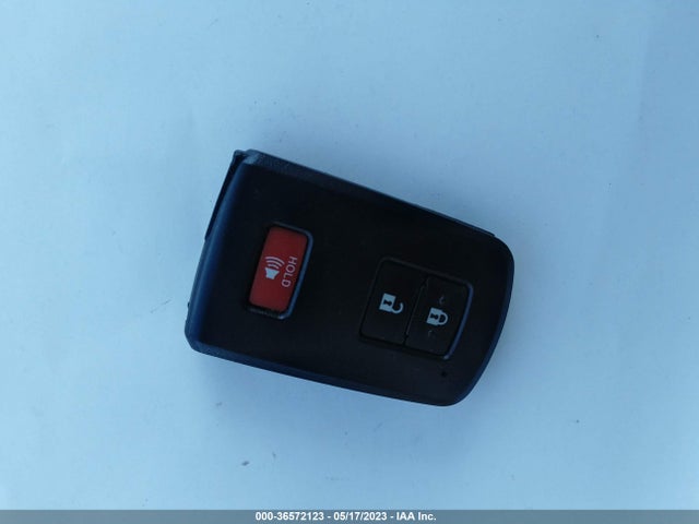 Toyota Rav4 Xle 2017 JTMWFREV2HD108304 Image 11