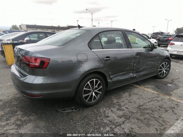 3VWDB7AJXJM260445 Volkswagen Jetta 1.4t
