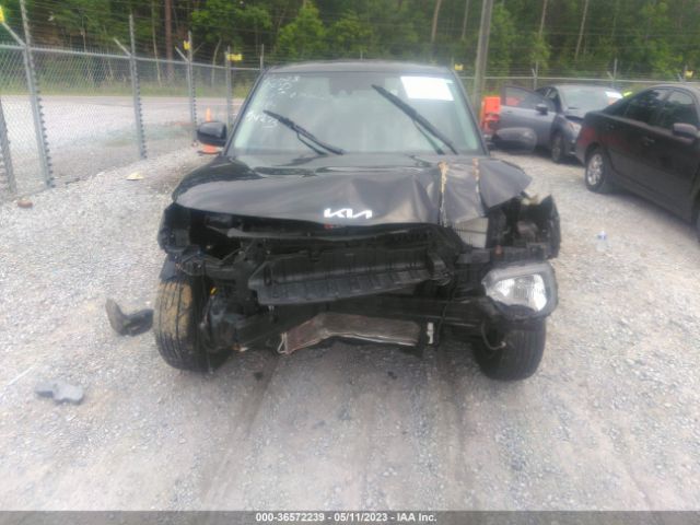 KNDJ23AU8N7176276 KIA SOUL LX