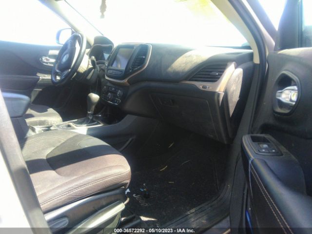 1C4PJMCSXGW322457 Jeep Cherokee Latitude