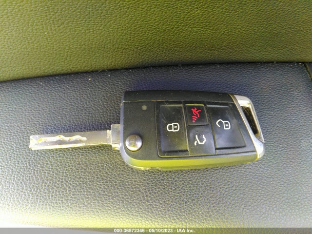 3VV2B7AX2KM041738 Volkswagen Tiguan Se/sel/sel R-line