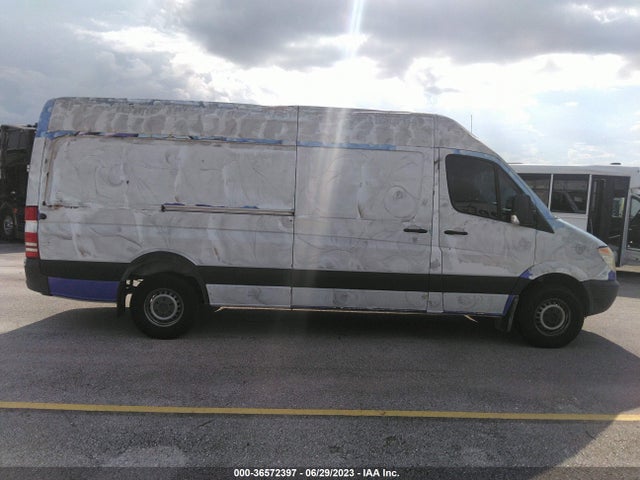 2013 MERCEDES-BENZ SPRINTER CARGO VANS VIN: WD3PE8CC0D5766821