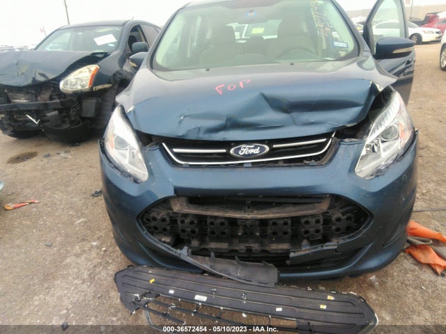 2018 Ford C-Max, VIN: 1FADP5AU4JL101964
