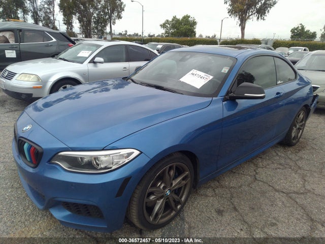 BMW 2 Series M235i 2016 WBA1J7C59GV360766 Image 2
