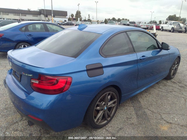 BMW 2 Series M235i 2016 WBA1J7C59GV360766 Image 4