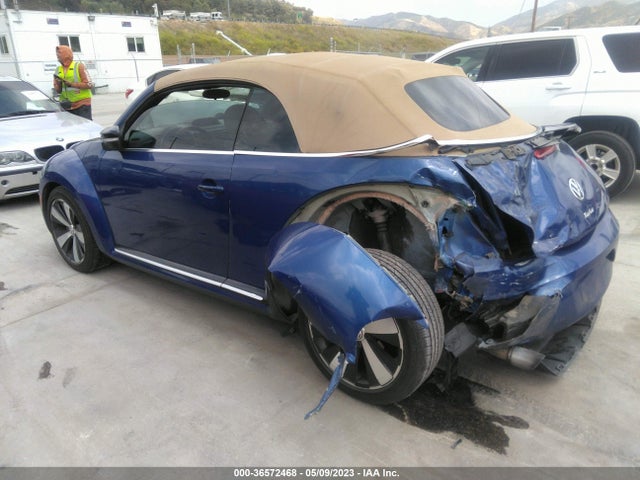 2013 VOLKSWAGEN BEETLE CONVERTIBLE 2.0T VIN: 3VW7T7AT2DM820748