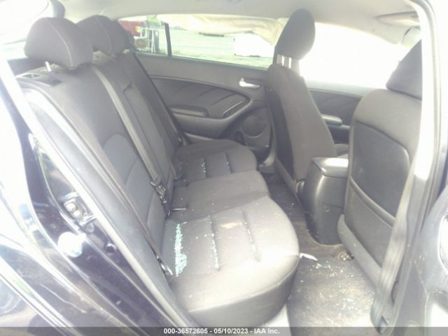 KNAFK5A87H5695885 KIA Forte5 Lx