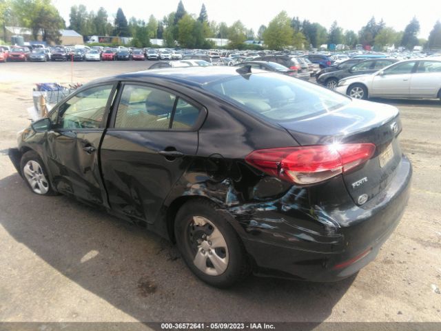3KPFK4A7XJE226627 KIA FORTE LX