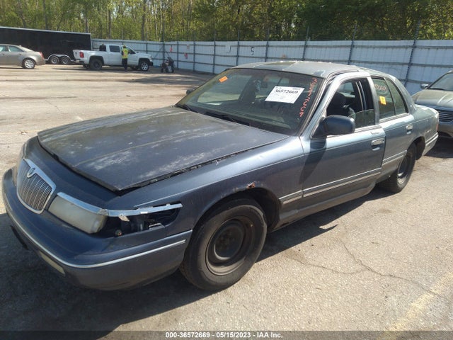1996 MERCURY GRAND MARQUIS GS VIN: 2MELM74W1TX684781