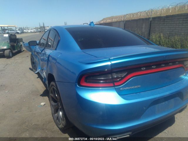 2C3CDXHG2FH874953 Dodge Charger Sxt