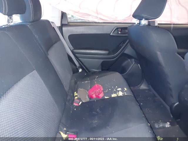 JF2SJAAC5GG559762 Subaru Forester 2.5i