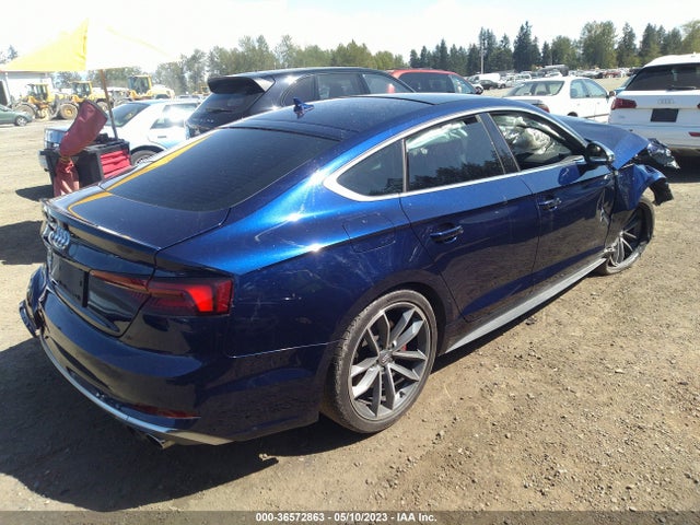 WAUB4CF52JA097938 Audi S5 Sportback Premium Plus