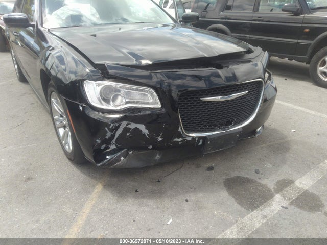 2C3CCAAG3JH170957 Chrysler 300 Touring L