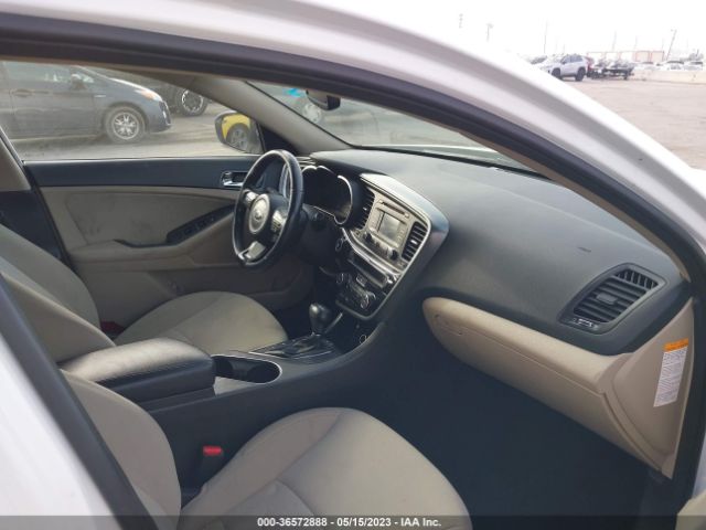 KNAGM4AD4E5065789 KIA Optima Hybrid Lx