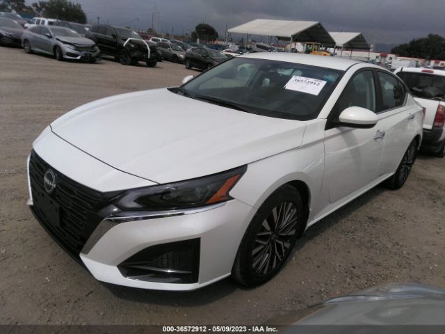 1N4BL4DV0PN329913 Nissan Altima 2.5 Sv
