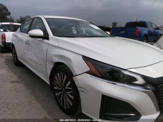 1N4BL4DV0PN329913 Nissan Altima 2.5 Sv