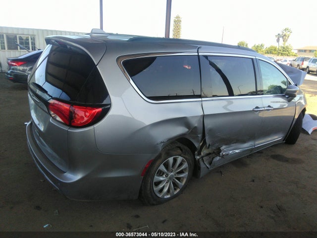 2C4RC1BGXHR569860 Chrysler Pacifica Touring-l