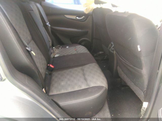 JN1BJ1CP2JW186467 Nissan Rogue Sport Sv
