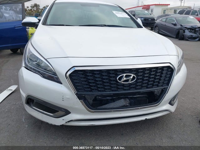 Hyundai Sonata Hybrid Se 2016 KMHE24L16GA040286 Image 7