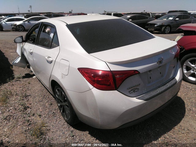 Toyota COROLLA LE 2017 5YFBURHE3HP614124 Image 3