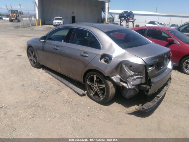 WDD3G4FB8KW022276 Mercedes-Benz A-class A 220