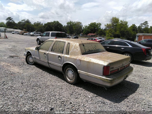 1996 LINCOLN TOWN CAR CARTIER VIN: 1LNLM83W9TY688307