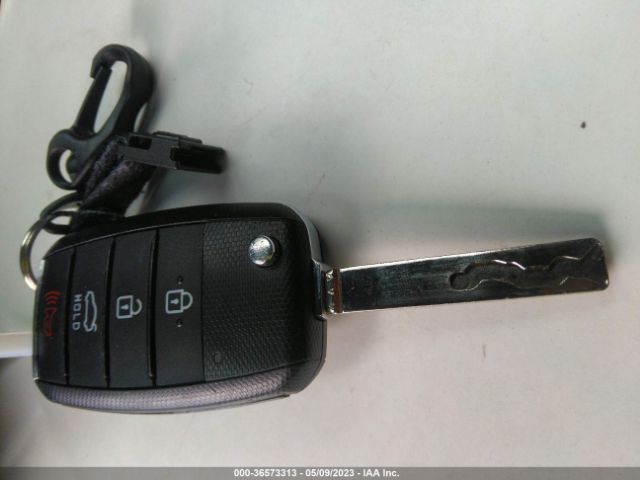 5XXGT4L3XLG399733 KIA Optima Lx