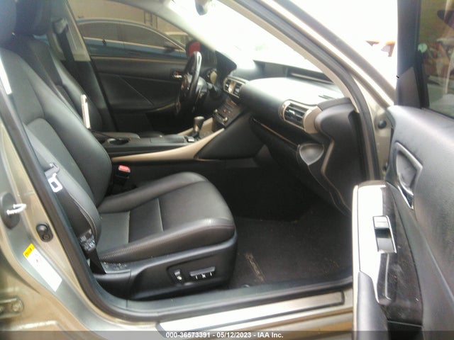 JTHBA1D24G5013725 Lexus IS 200T