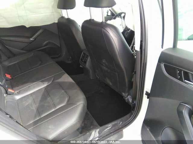 1VWGT7A35HC056515 Volkswagen Passat 1.8t Se W/technology