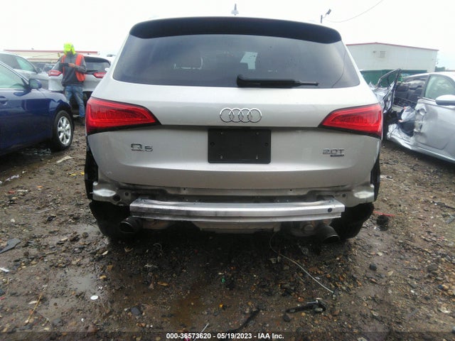 WA1LFAFPXEA083597 Audi Q5 Premium Plus