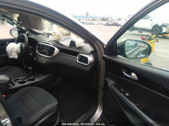 5XYPG4A3XHG223534 KIA SORENTO LX